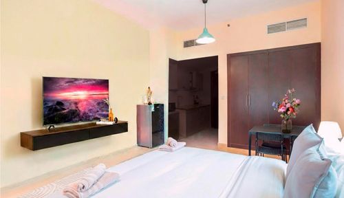Cozy Studio in Dubai Silicon Oasis, DSO 14 3